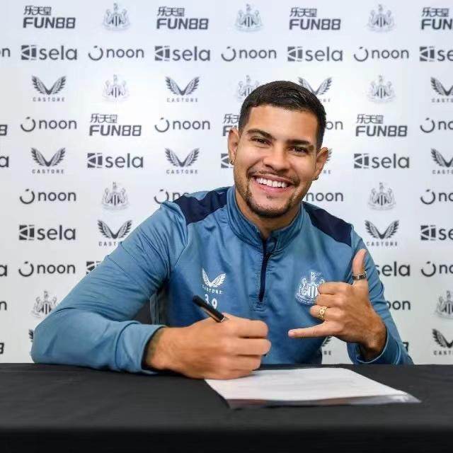 1696721875823047751.jpg a1721e83fda097e33c4a703144673b9.jpg